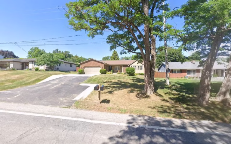 242906 gee and kroll painting 1 768x480