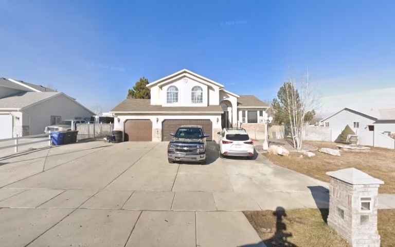 242975 slc grand painting 768x480