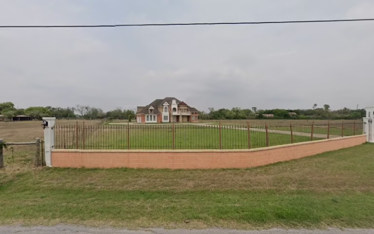 243245 fernando garcia paint drywall 768x480