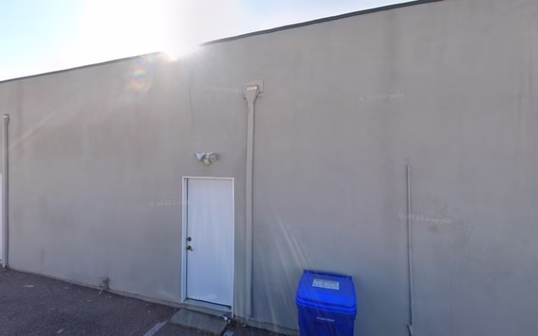 243353 hy tech painting 768x480