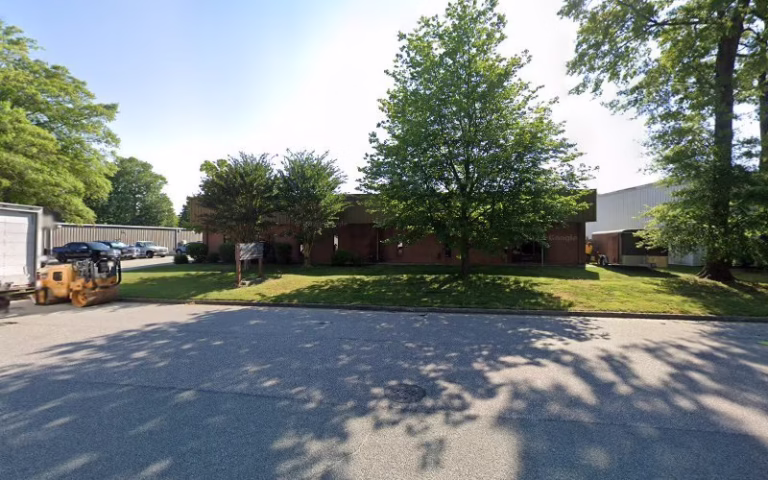 243925 charles yost custom cabinets 768x480