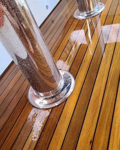 244100 seaworthy woodwork