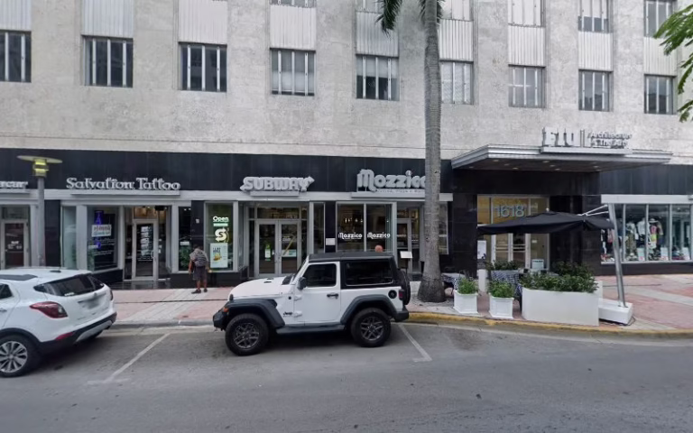 244697 grand aura roofers 768x480