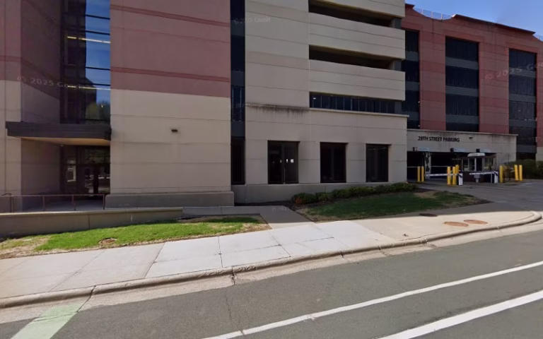 244768 roofing minneapolis 768x480