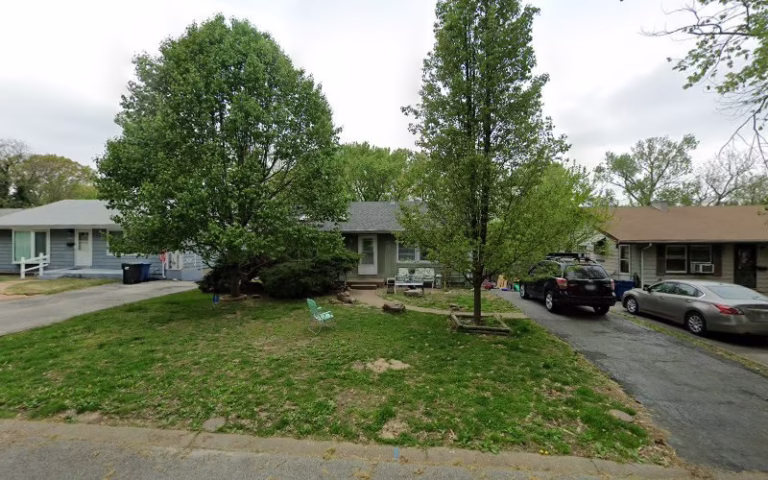 245844 st louis slate tile roofing 768x480