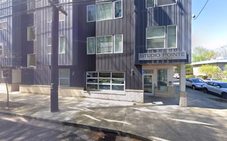 246297 direct roofing company 2 768x480