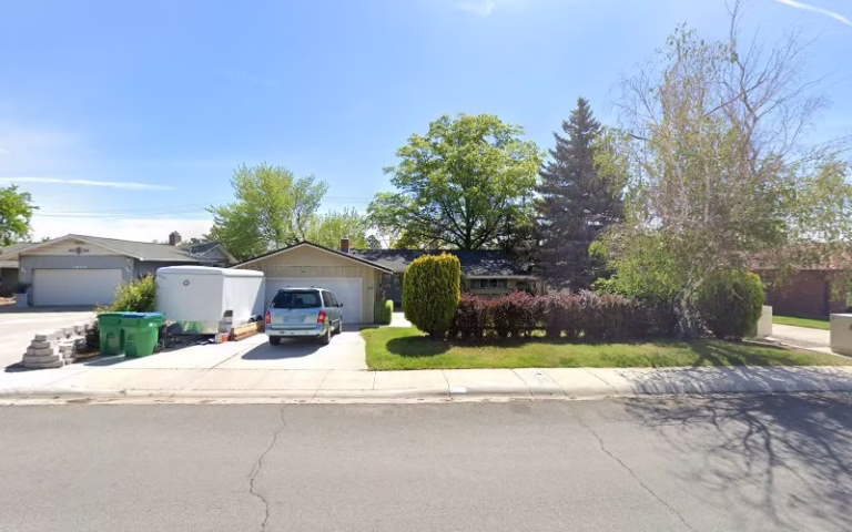 246967 robins roofing 768x480