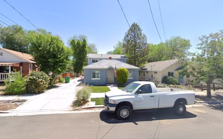 246987 reno roofing repair team 768x480