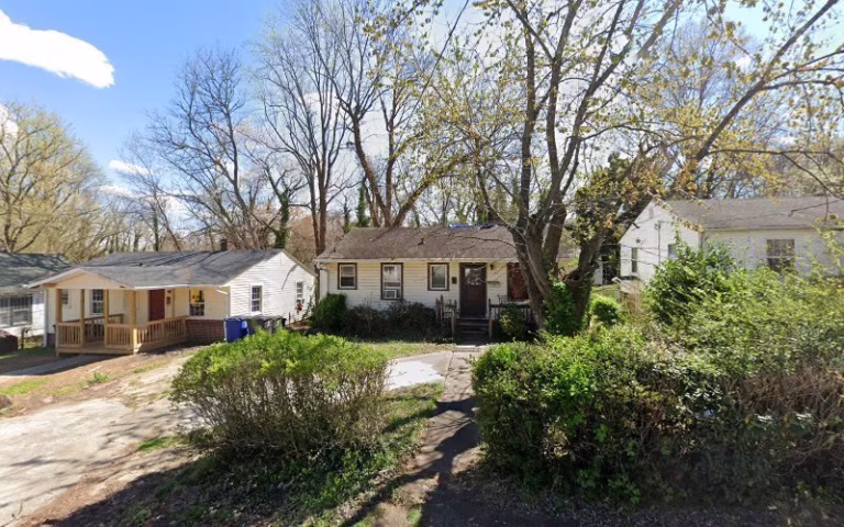 247157 lonnies roofing co 768x480