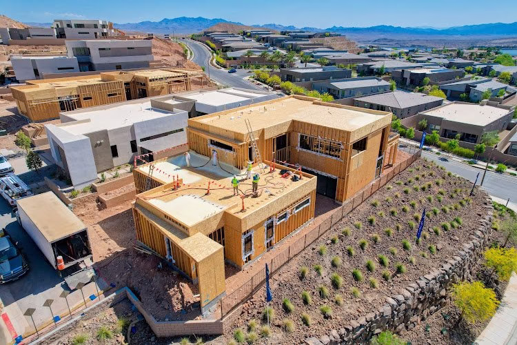 247235 mac roofing services