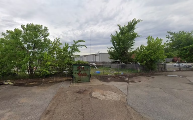 247798 hamilton elles llc 768x480