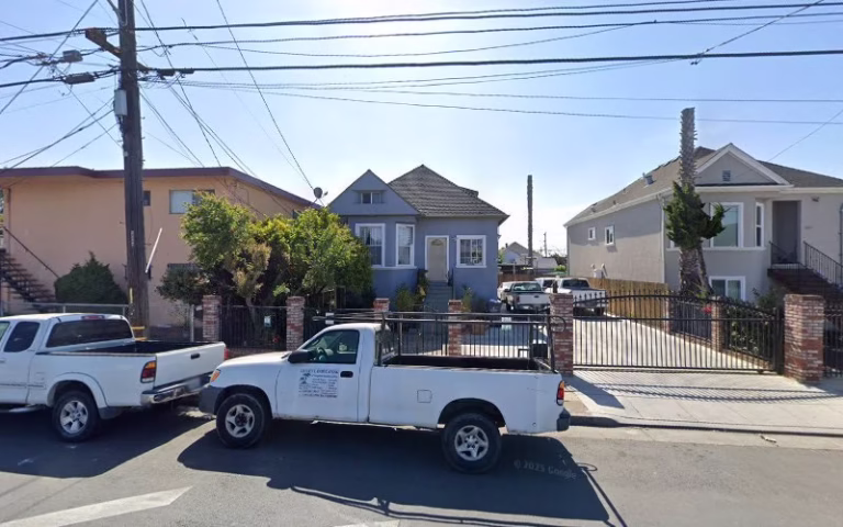 248914 rhino concrete oakland 768x480