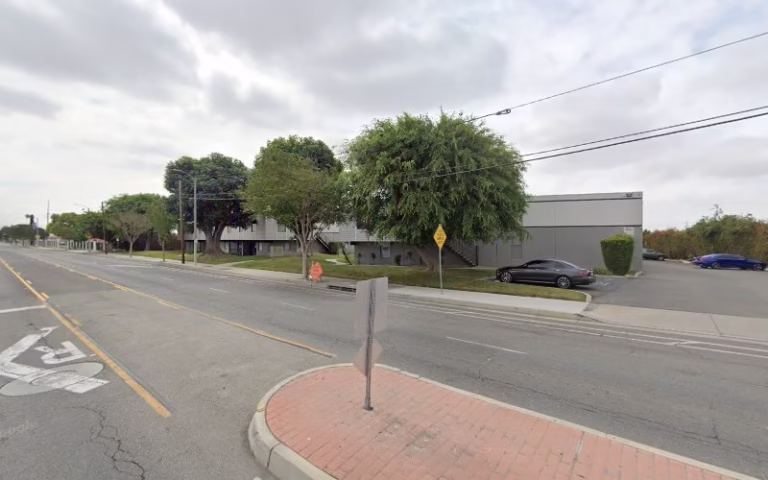 249695 devries construction 768x480