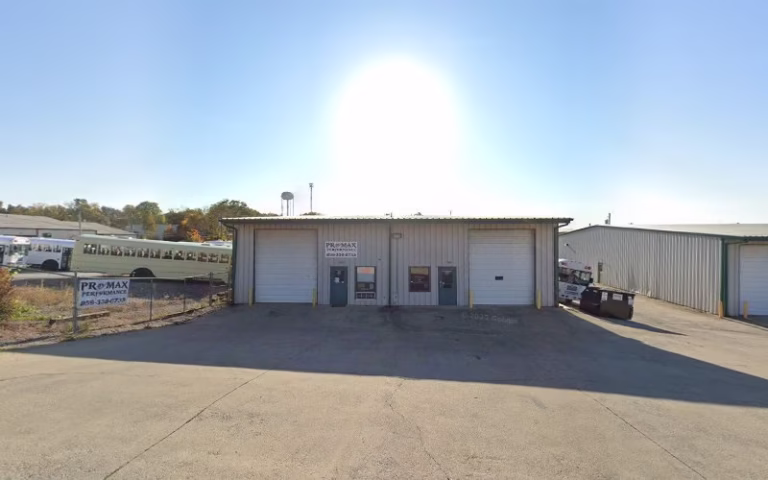 249915 kodiak construction 768x480