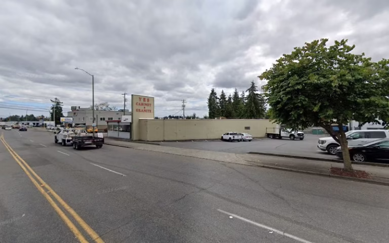 250519 yes cabinet granite 768x480