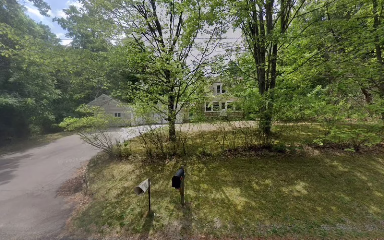 250809 wayne hodgson cabinet builder 1 768x480