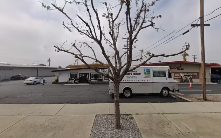 251170 d j custom cabinets 1 768x480