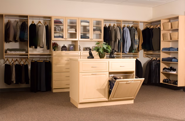 251236 custom closets llc