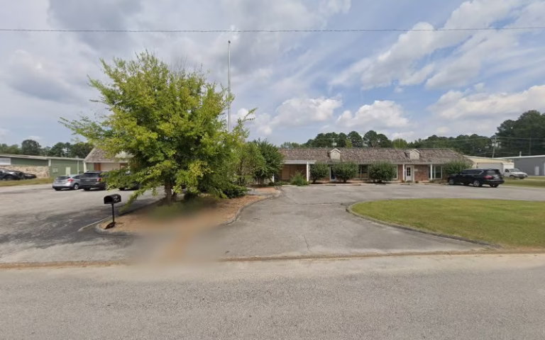 251825 rainbow restoration of chattanooga 768x480