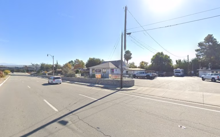 251868 water damage restoration 768x480