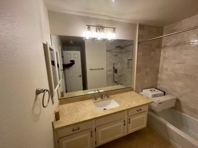 253113 crc remodeling corp