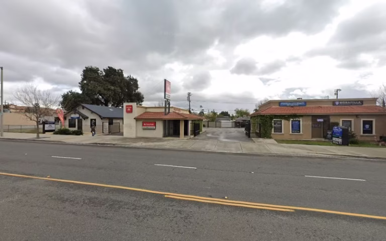 253136 downtown kitchen remodeling 768x480