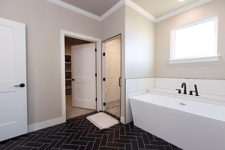 253340 new life homes