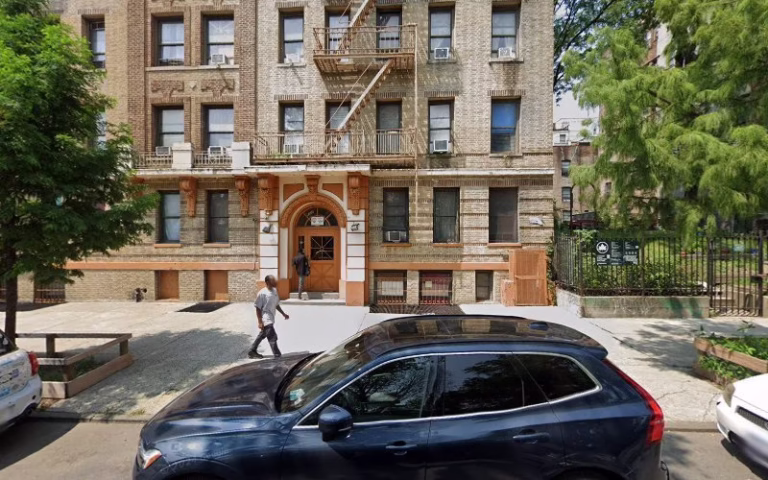 254763 the roofing guy upper manhattan 1 768x480