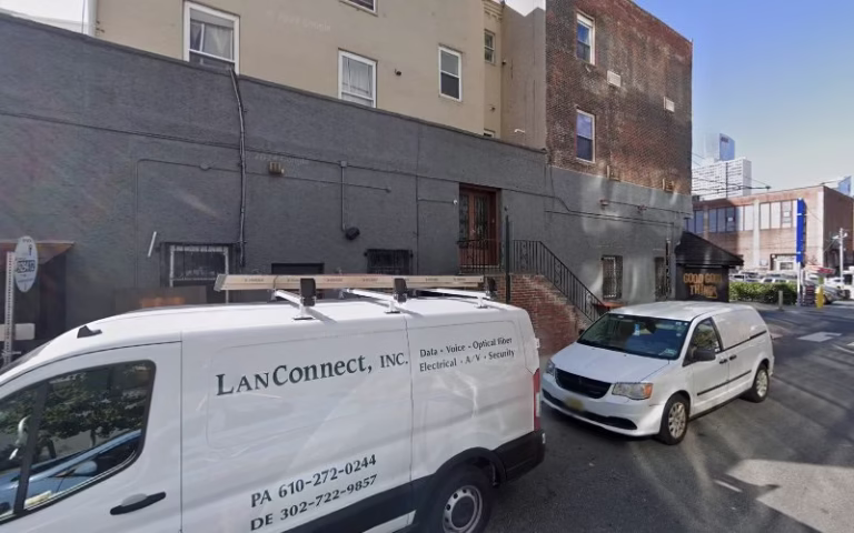 255215 a plus roofing contracting 768x480