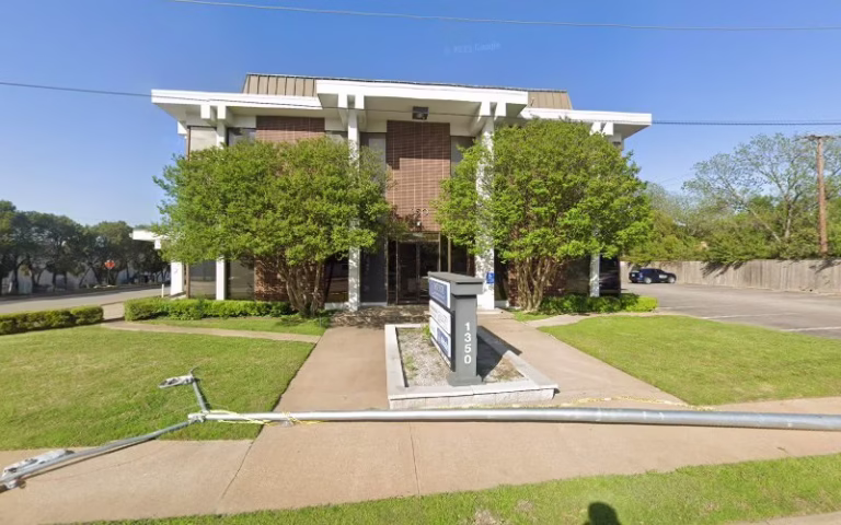 255580 dallas roofing contractors 1 768x480