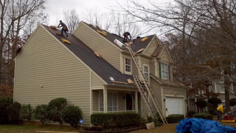 256170 evergreen roofing solutions 768x432