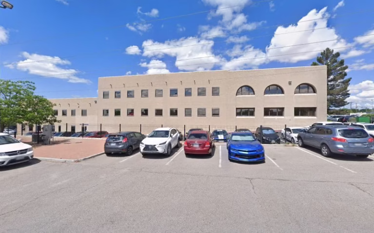 257055 dm roofing construction inc 768x480