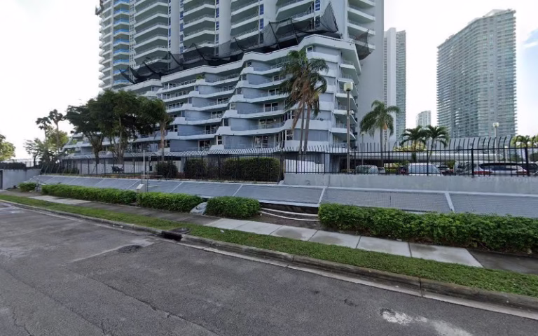 258627 law to design interiors 768x480