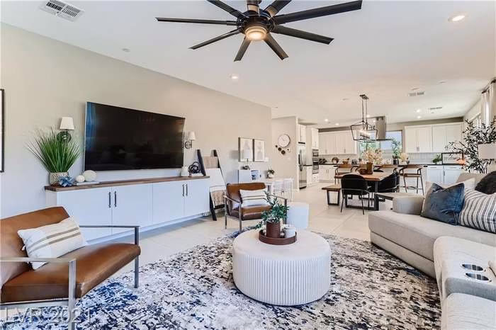 259725 lv staging and design