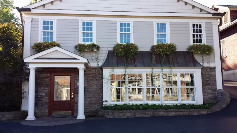 259938 interiors by julie bell associates 768x432