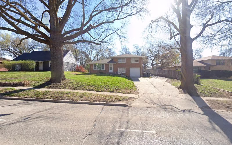 260283 saltbox studio