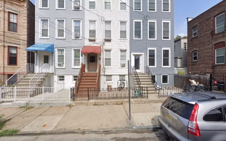 260680 hudson home sytaging 1 768x480