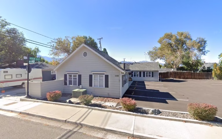 261094 ellens interiors design sewing co 768x480