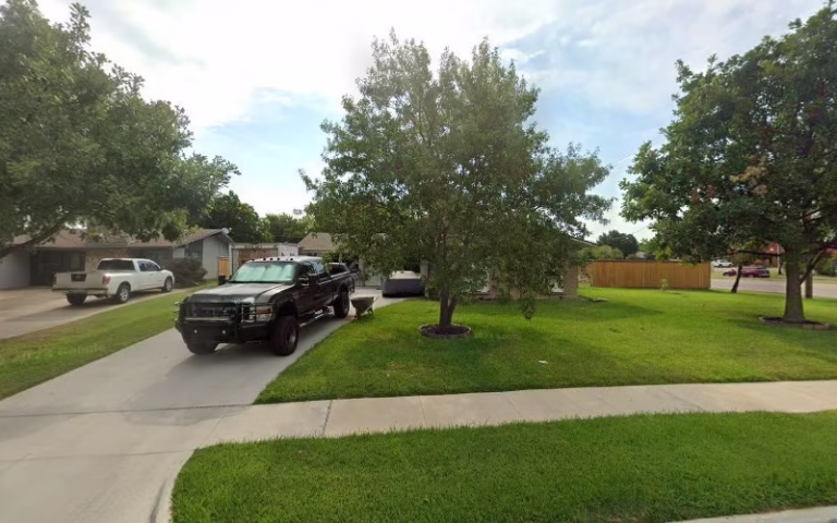 263822 bruces stone solutions 768x480