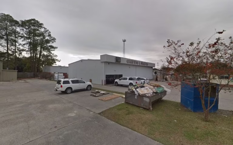 264280 carpets drapes 768x480