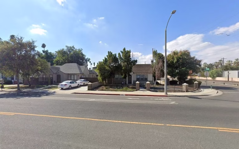 265783 riverside kitchen remodeling 768x480