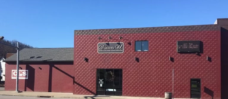 266100 distinctly u kitchen bath design center showroom 768x334