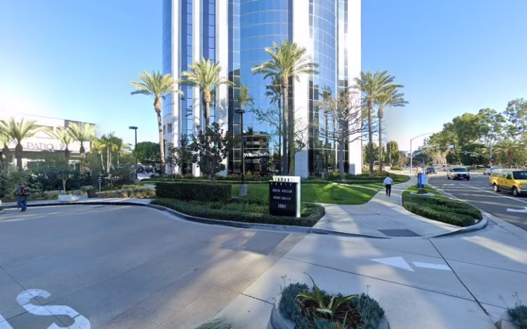 266362 quality kitchen bathroom renovation irvine 768x480