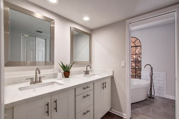 266702 project construction llc