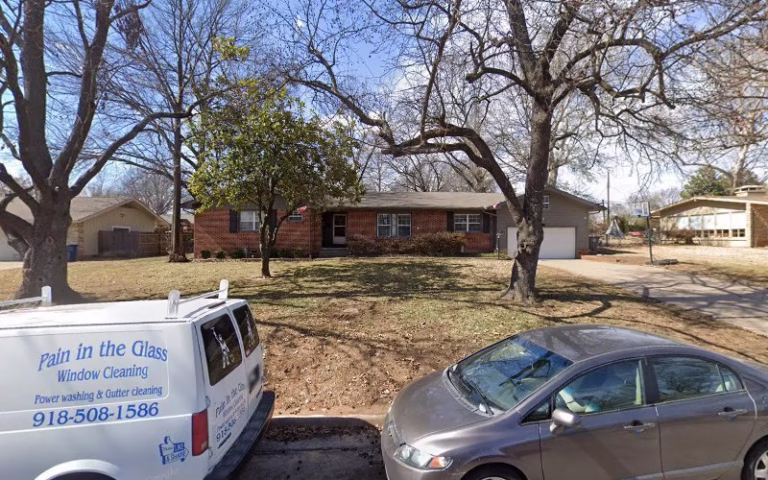 268209 a pain in the glass ﻿window cleaning 768x480