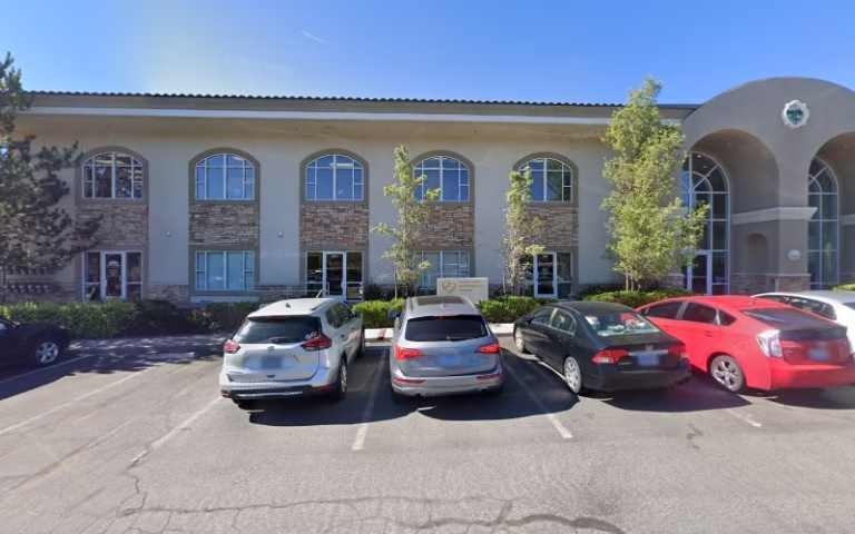 269042 mountain management 768x480