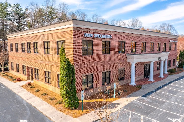 269380 hubbard realty