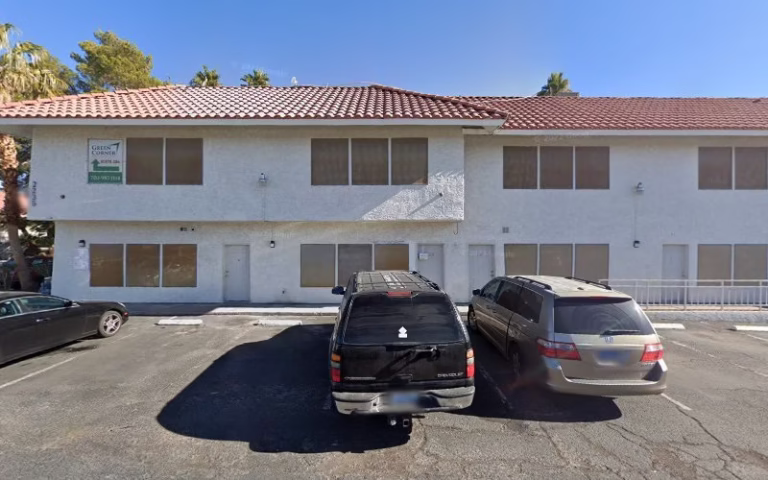 269534 absentee property management 768x480