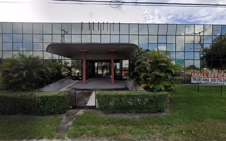 269923 universal property management and consultants 768x480