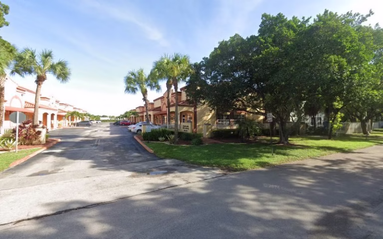 270005 gps managing 1 768x480